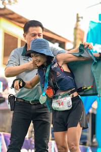 BIB: 140
                            <button type="button" onclick="openModal(24886150)" class="btn btn-primary btn-sm float-right btn-popup" data-toggle="modal" data-target=".modal-high-quality">
                        <i class="fas fa-shopping-cart"></i> Add to Cart
                    </button>
                                            <button type="button" onclick="isThisMe(24886150, true)" class="btn btn-success btn-sm float-right btn-popup btn-isme hidden" data-toggle="tooltip" data-placement="bottom" title="นี่คือรูปของคุณใช่ไหม คลิกที่นี่เพื่อเอาเข้าอัลบั้ม">
                        <i class="fas fa-plus"></i> Add to album
                    </button>
                    <button type="button" onclick="isThisMe(24886150, false)" class="btn btn-warning btn-sm float-right btn-popup btn-isnotme hidden">
                        <i class="fas fa-ban"></i> Remove from album
                    </button>